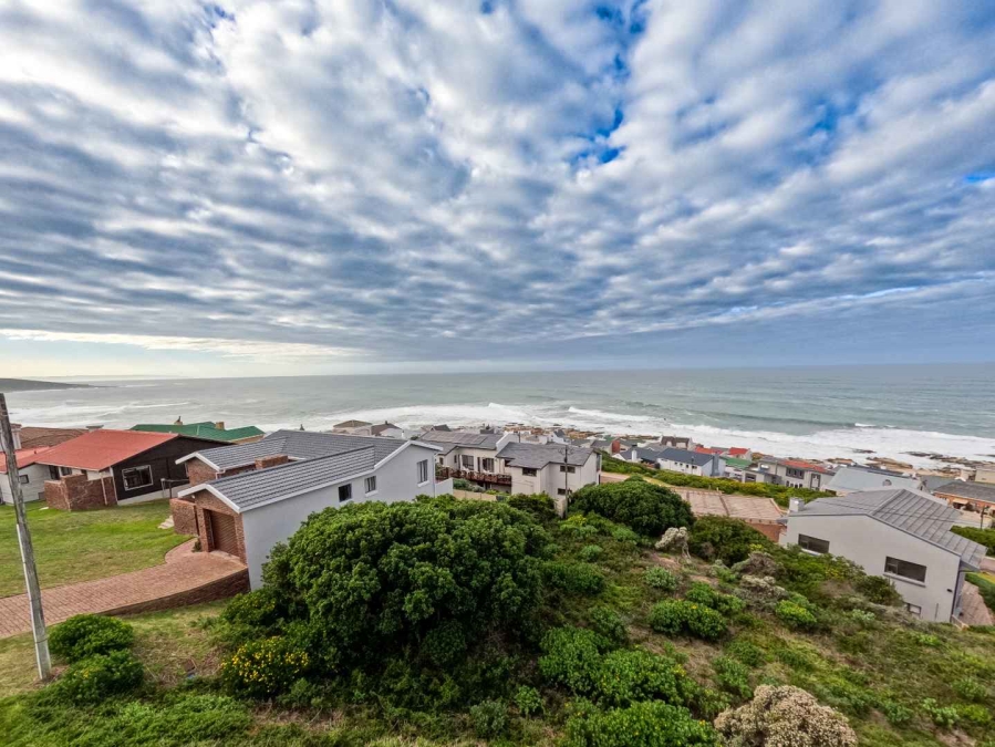 4 Bedroom Property for Sale in Jongensfontein Western Cape